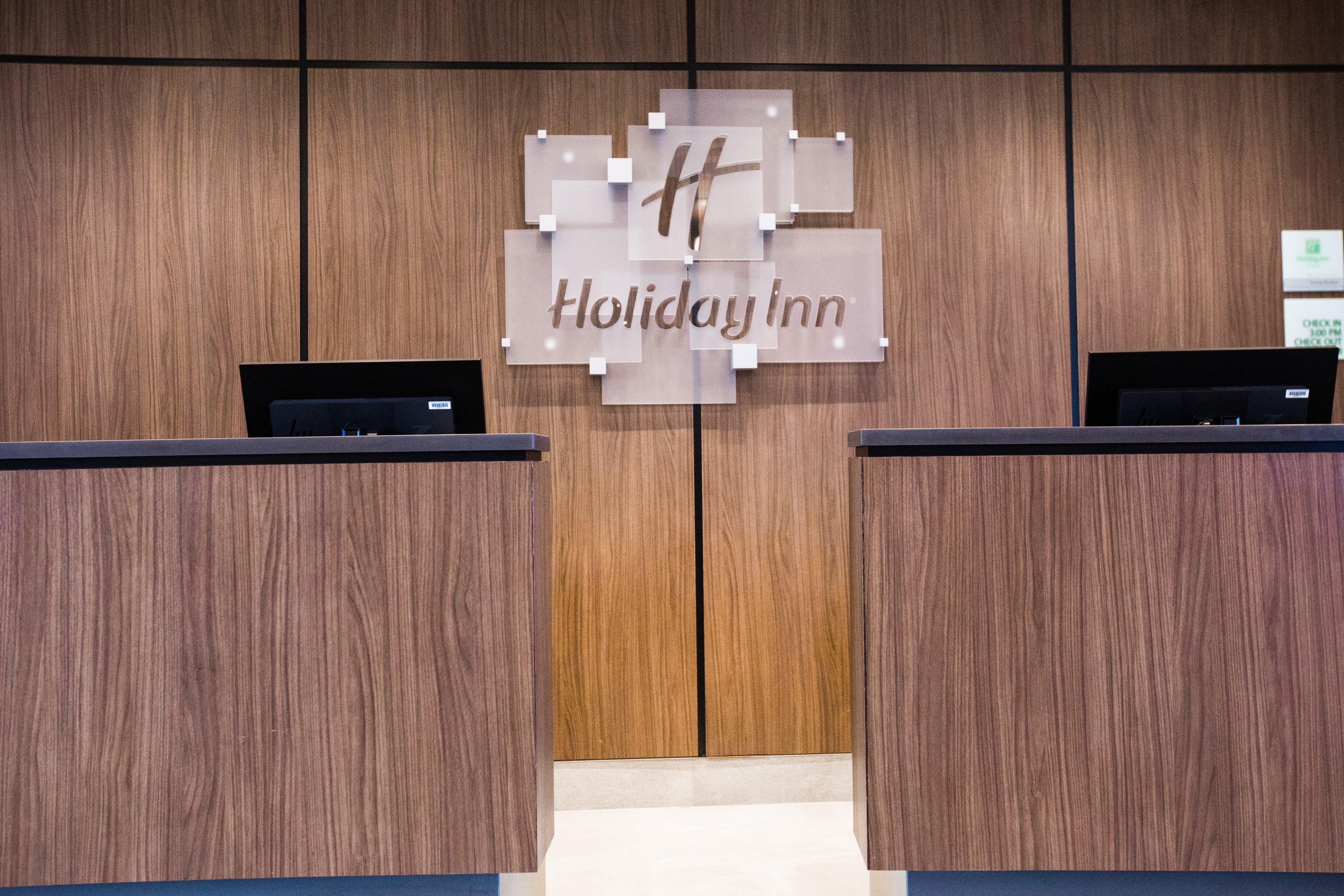 Holiday Inn Calgary South Conference Center Exteriör bild